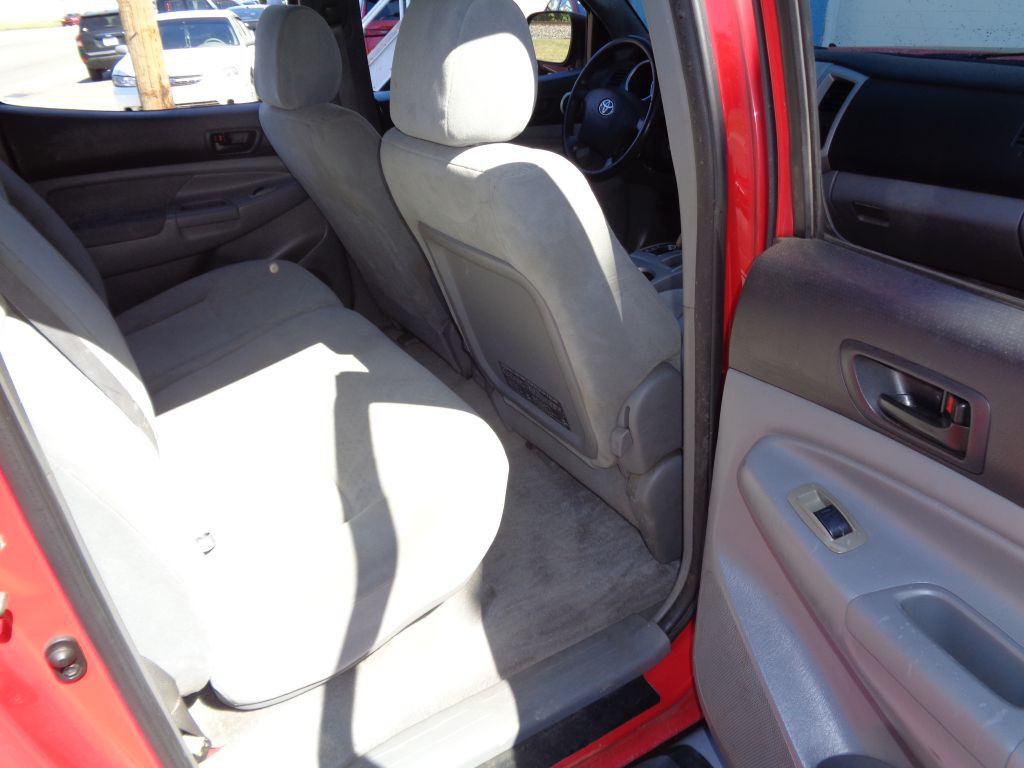 2007 Toyota Tacoma Image 8
