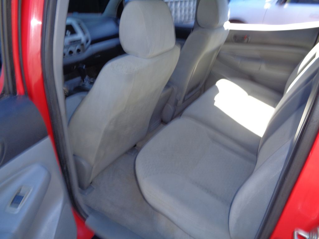 2007 Toyota Tacoma Image 9