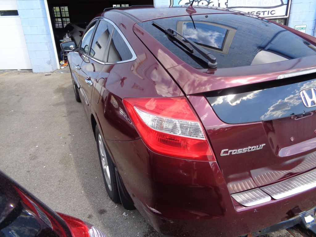 2012 Honda Crosstour Image 6
