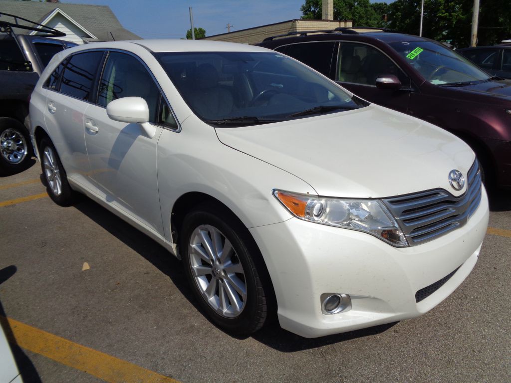 2010 Toyota Venza Image 3