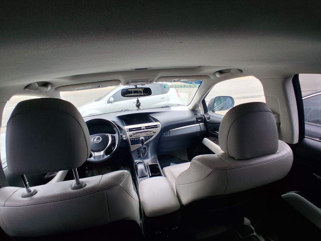 2015 Lexus RX Image 13