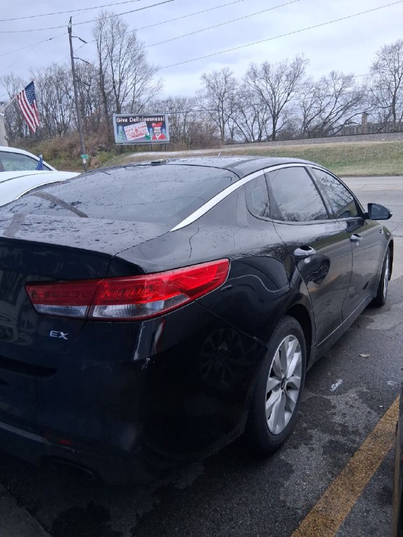 2016 Kia Optima Image 3