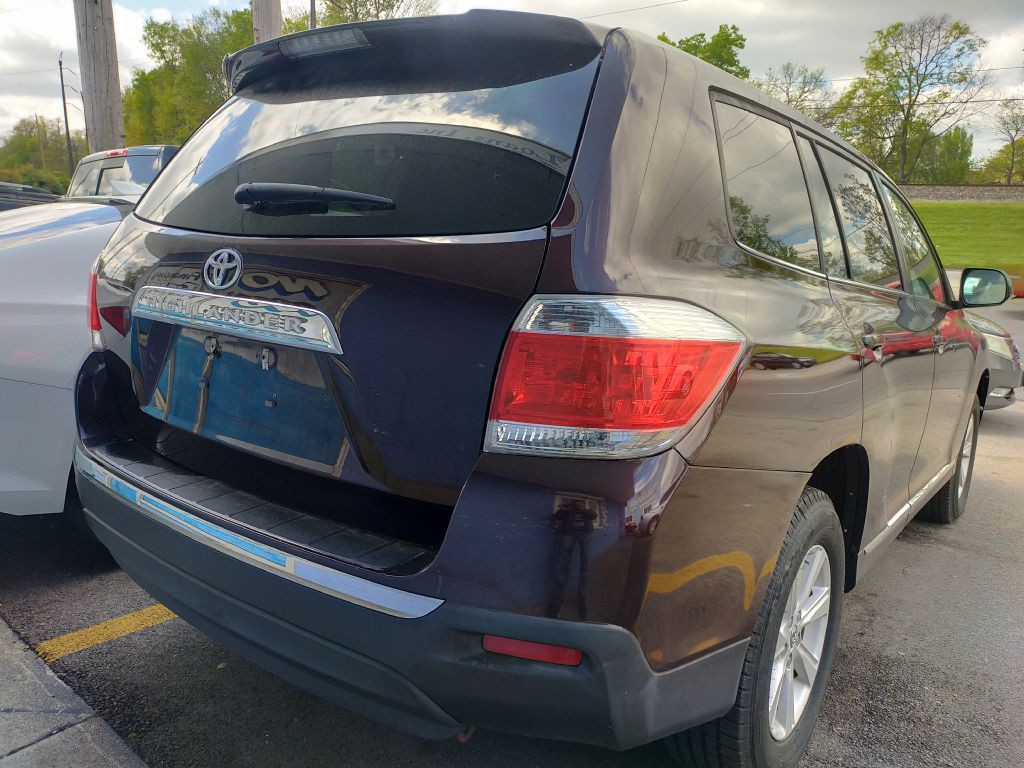 2012 Toyota Highlander Image 1