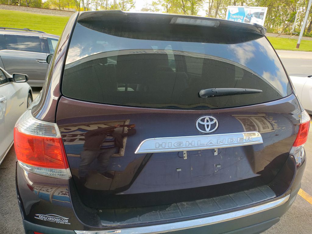 2012 Toyota Highlander Image 11
