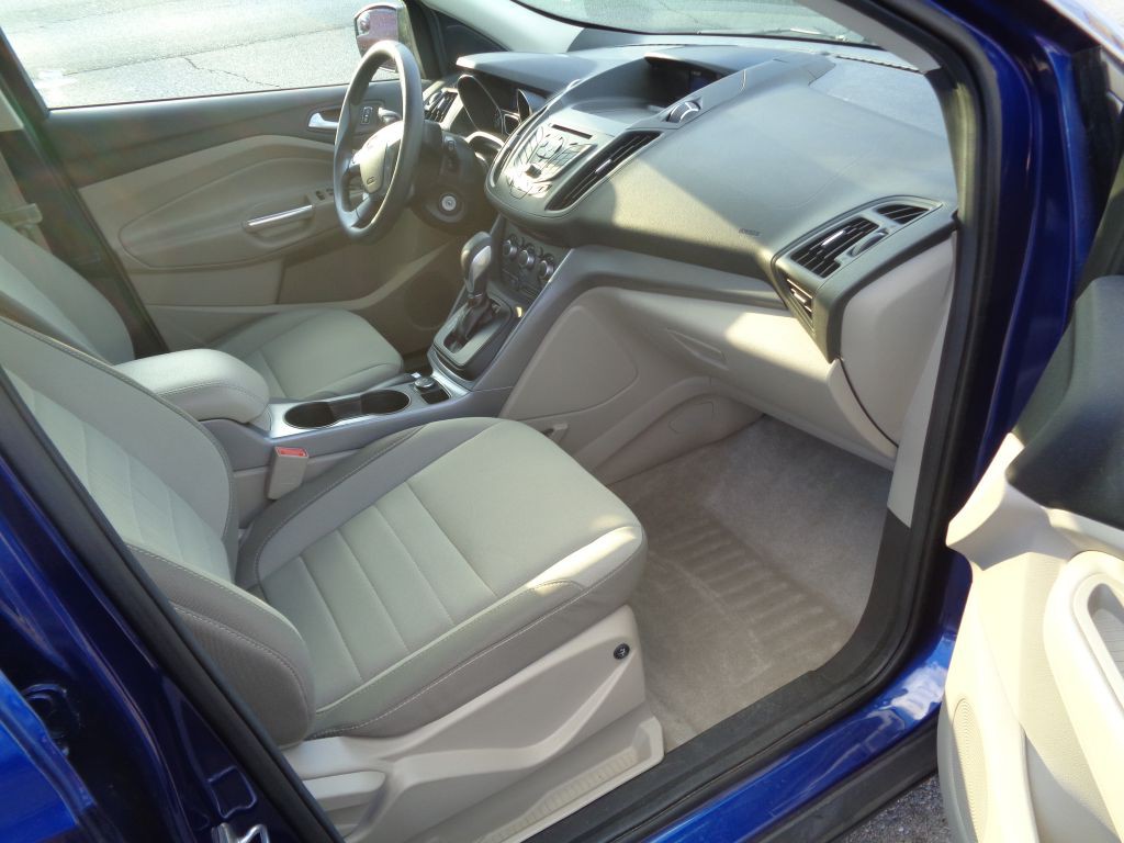 2015 Ford Escape Image 10
