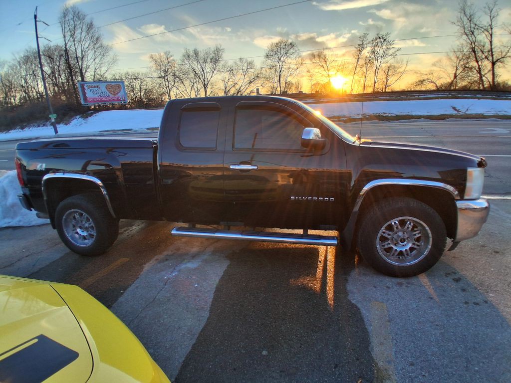 2011 Chevrolet Silverado 1500 Image 5