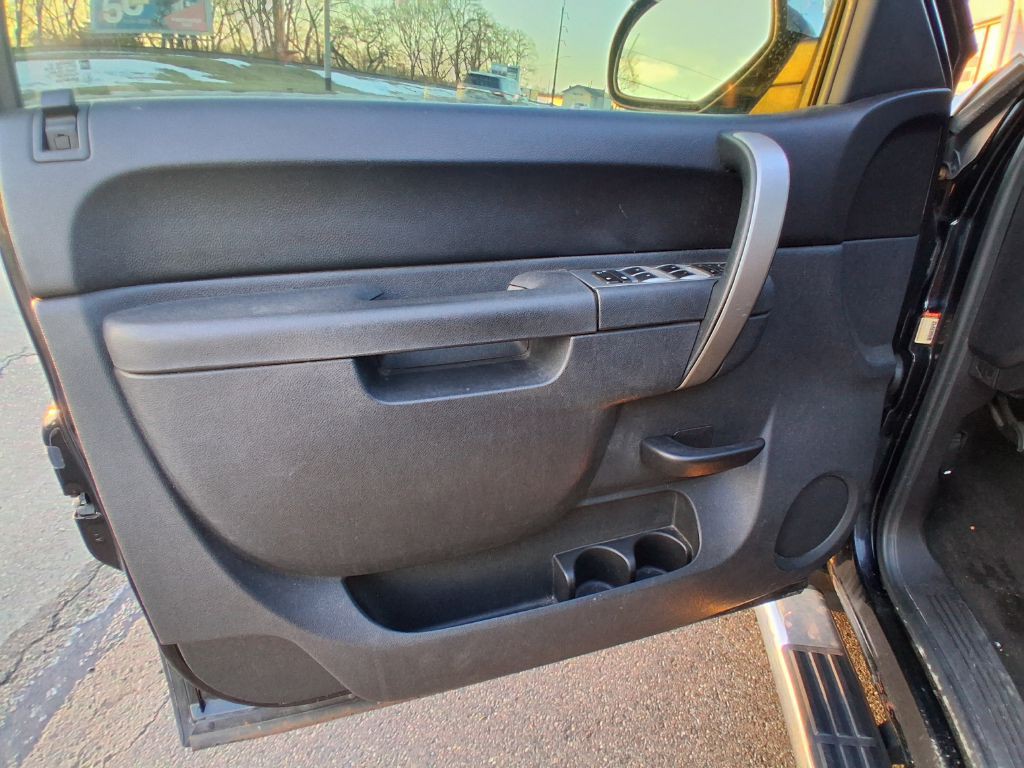 2011 Chevrolet Silverado 1500 Image 9