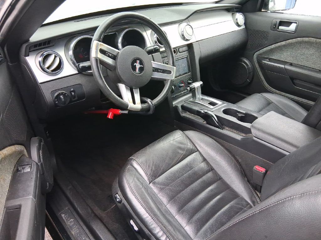 2006 Ford Mustang Image 4