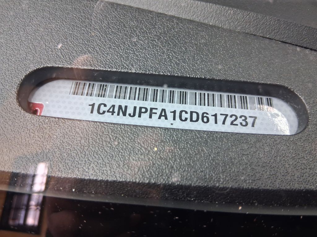 2012 Jeep Patriot Image 32