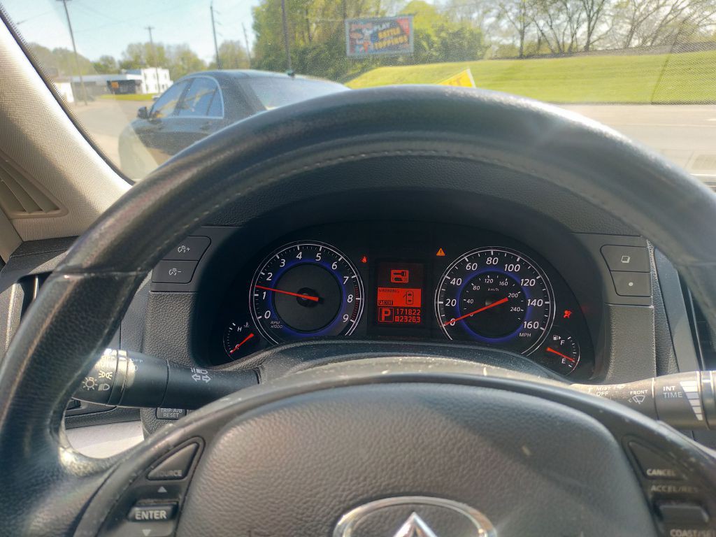 2009 INFINITI G37 Image 4