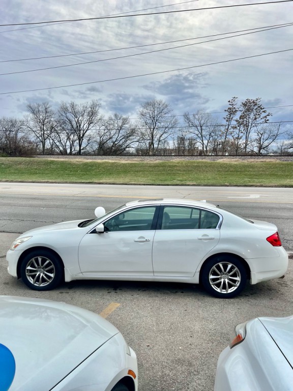 2009 INFINITI G37 Image 14