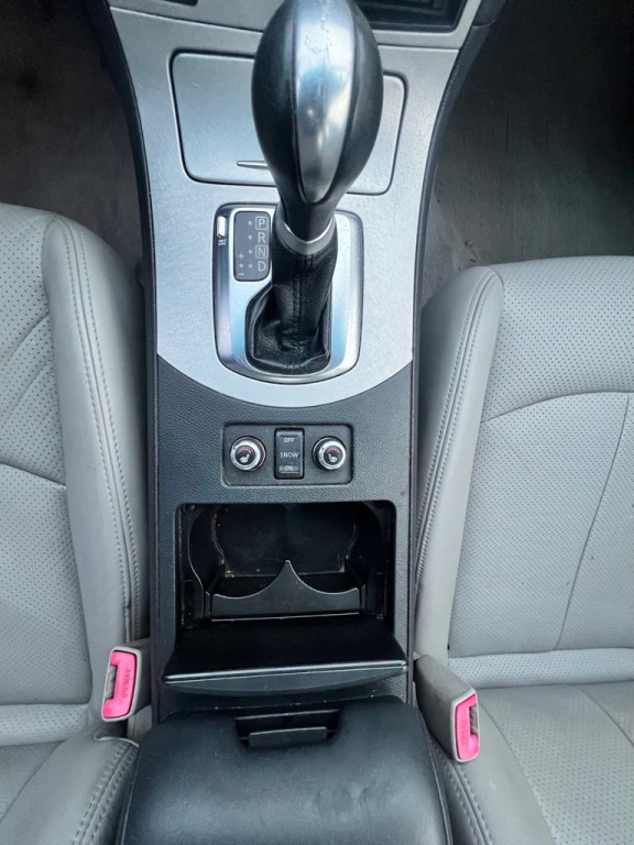 2009 INFINITI G37 Image 32