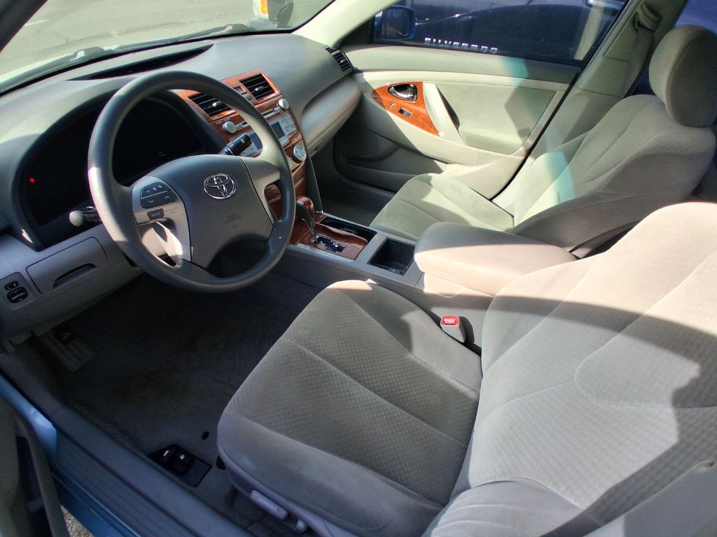 2009 Toyota Camry Image 8