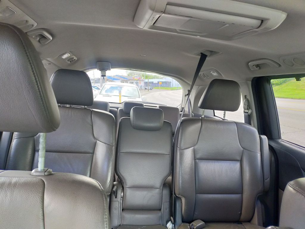 2012 Honda Odyssey Image 3