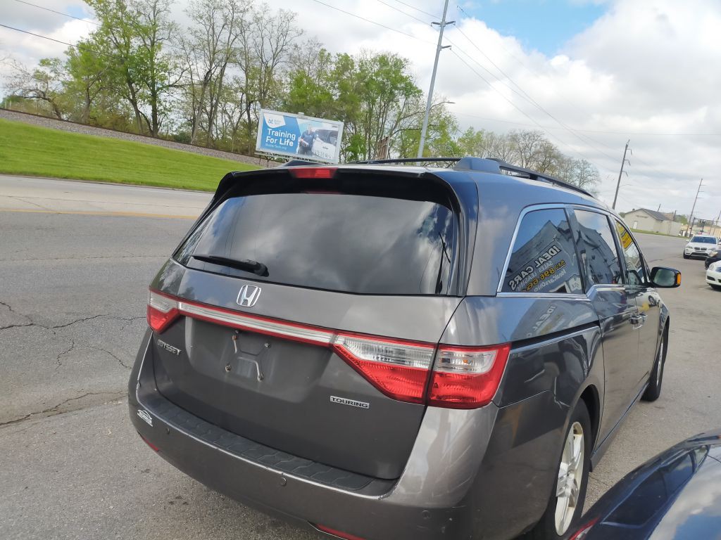 2012 Honda Odyssey Image 13