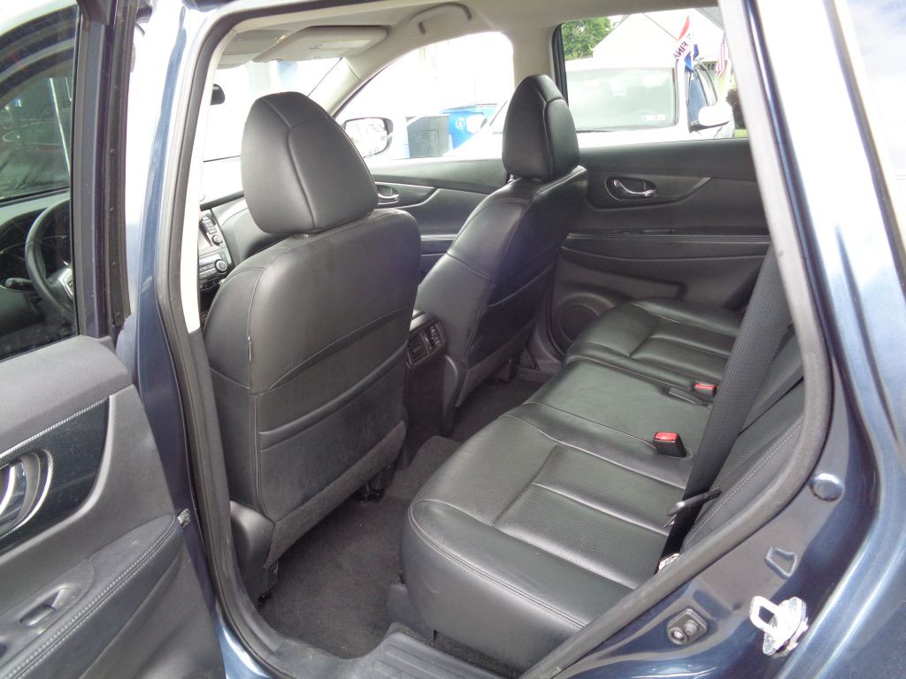 2014 Nissan Rogue Image 11