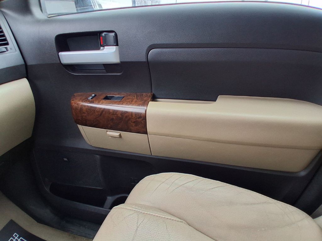 2011 Toyota Tundra Image 6