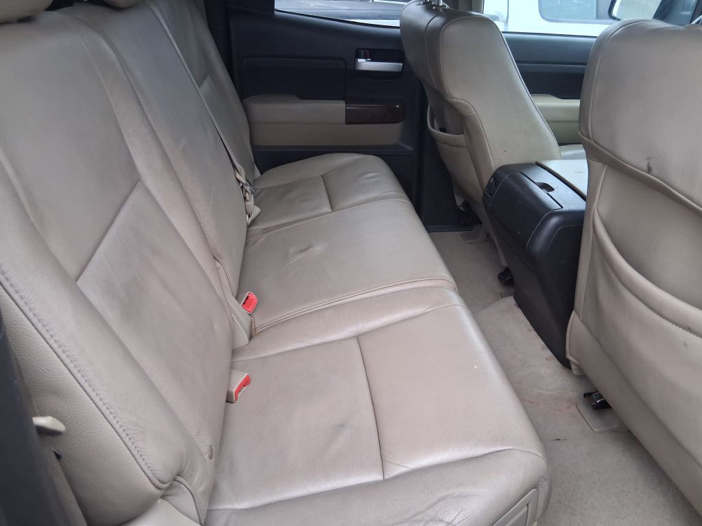 2011 Toyota Tundra Image 10