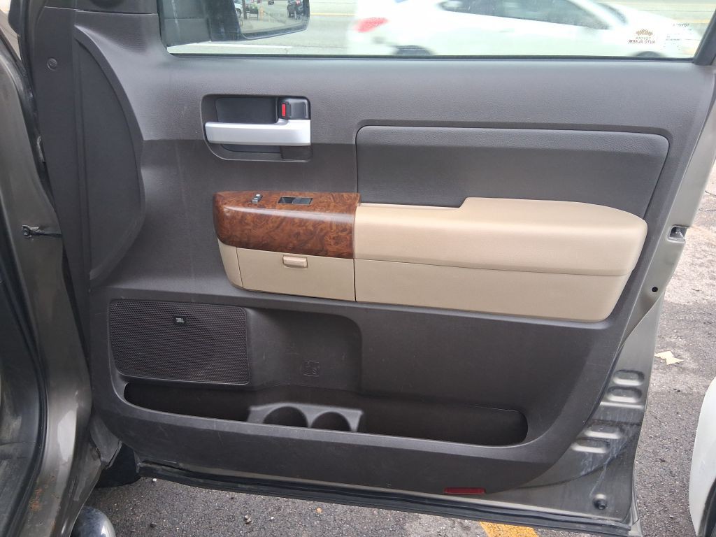 2011 Toyota Tundra Image 11