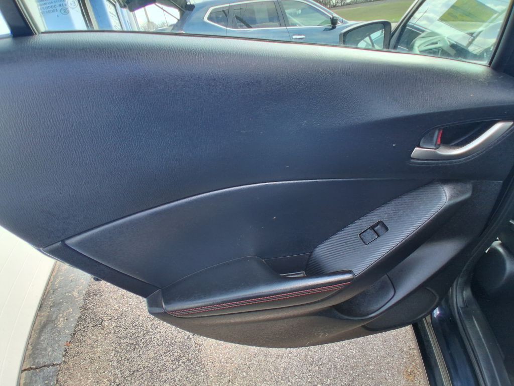 2014 Mazda Mazda3 Image 9