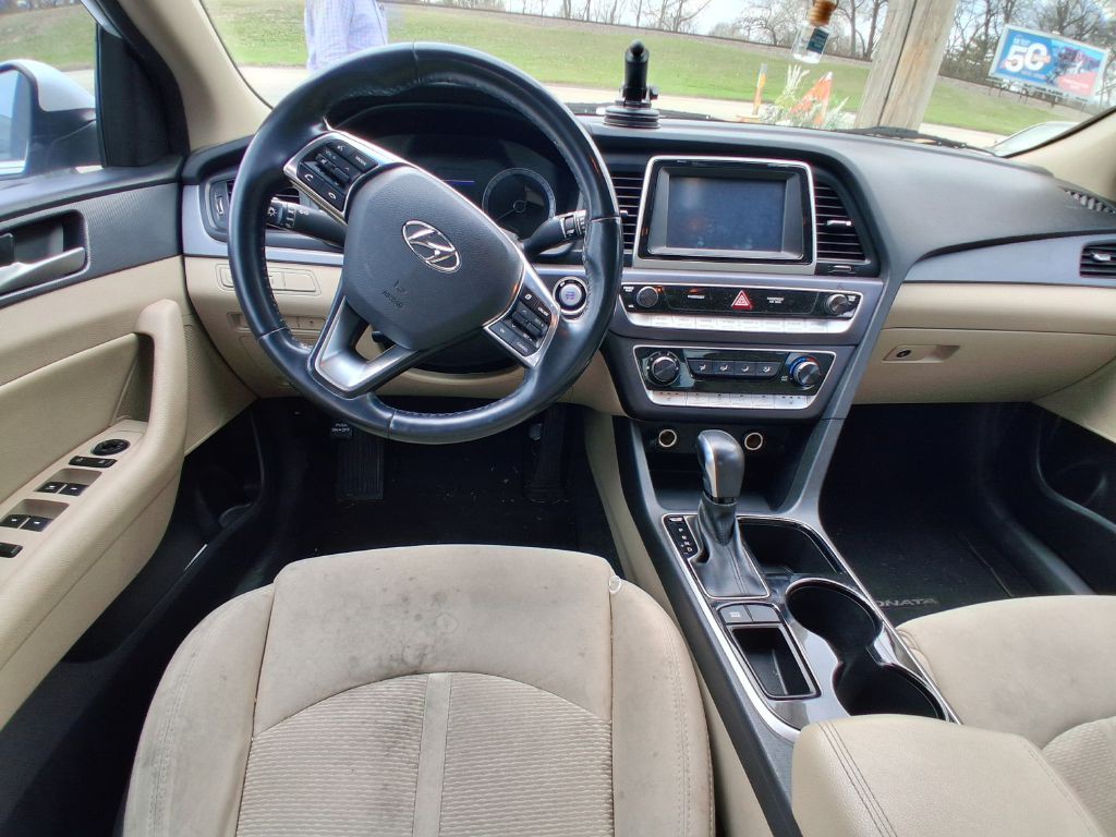 2018 Hyundai Sonata Image 12
