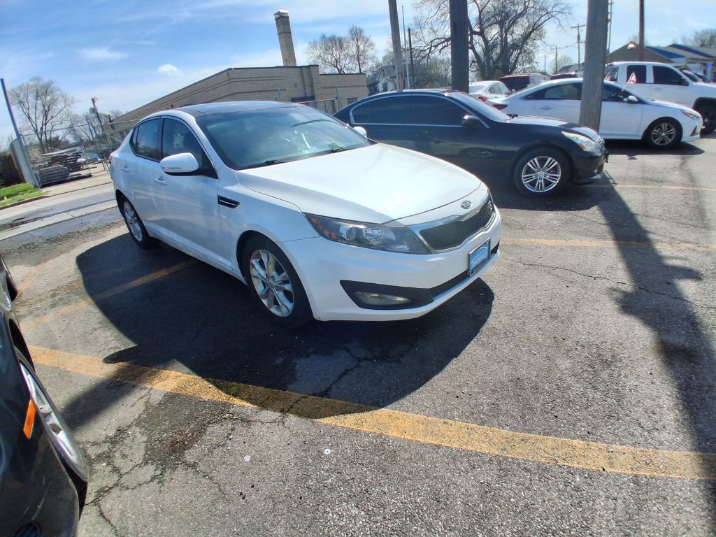 2013 Kia Optima Image 3