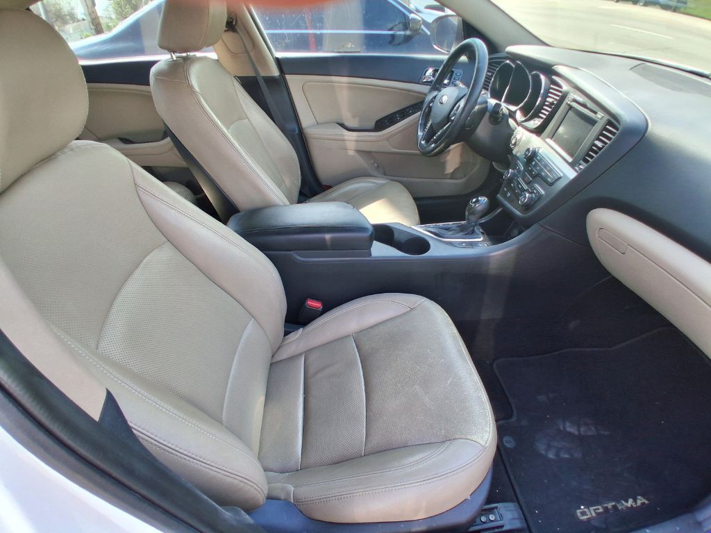 2013 Kia Optima Image 16