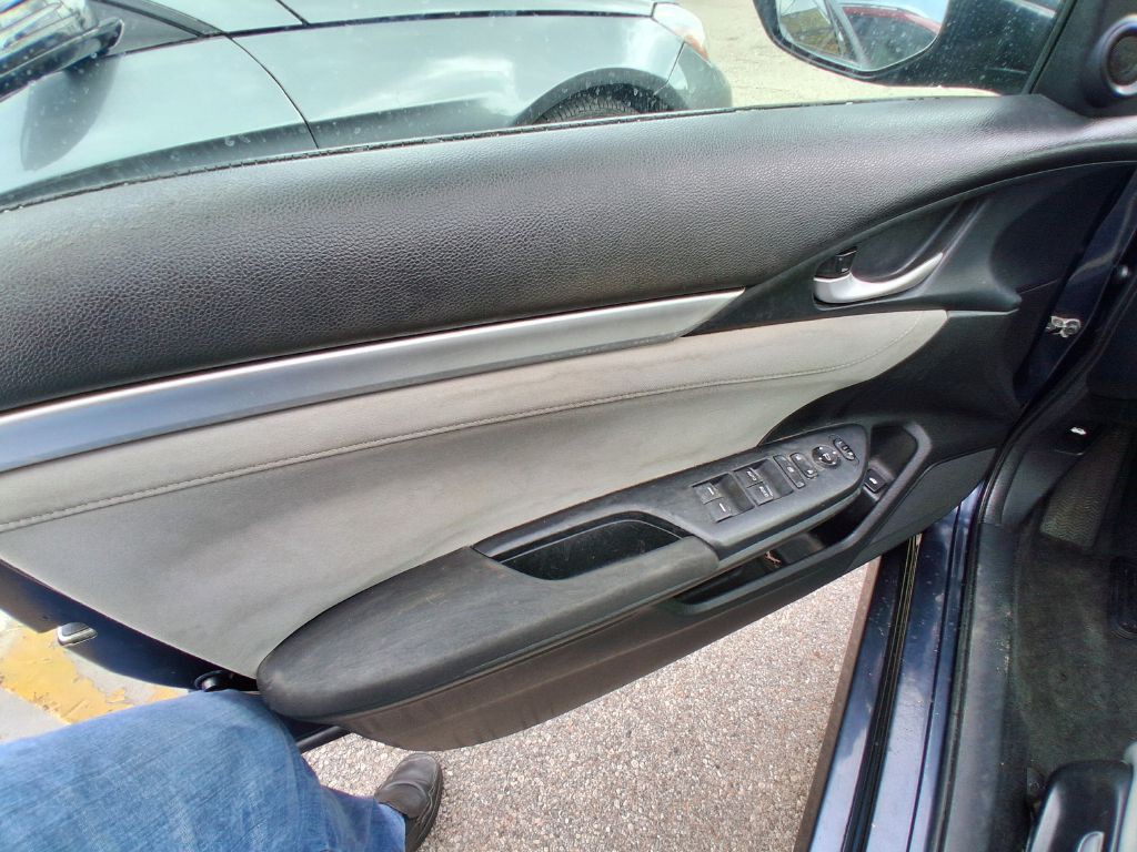 2016 Honda Civic Image 7