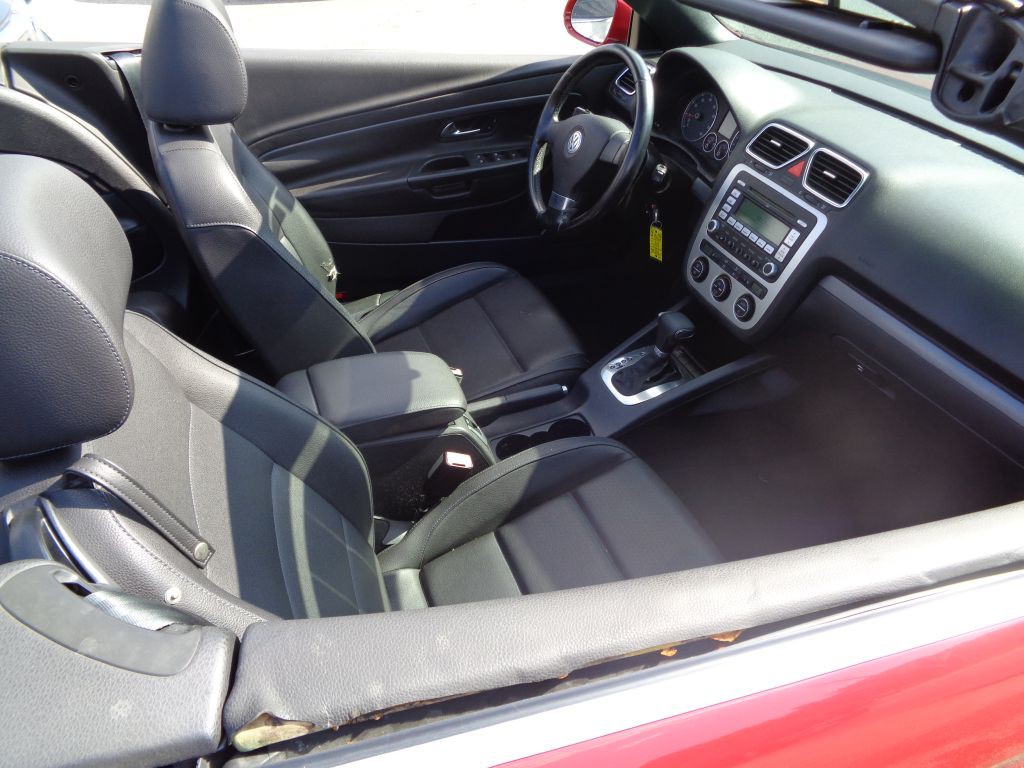 2008 Volkswagen Eos Image 8
