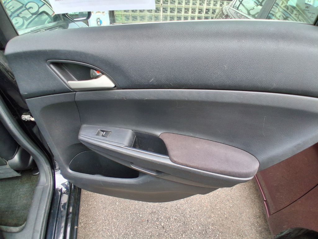 2011 Honda Accord Image 5