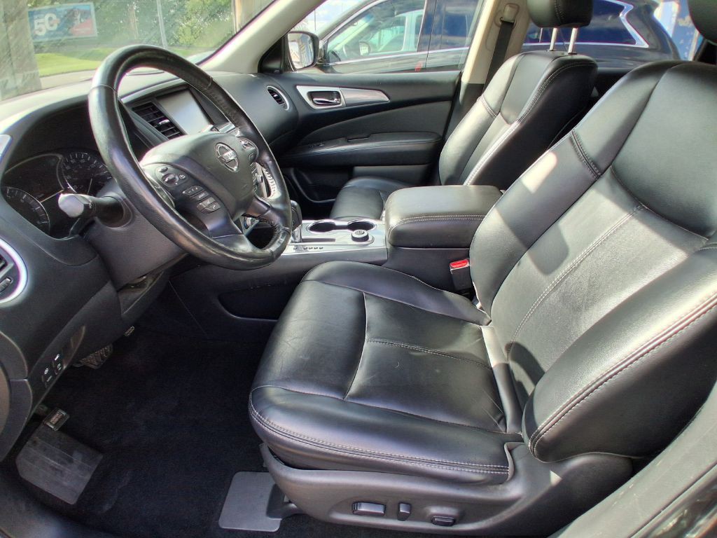 2019 Nissan Pathfinder Image 6