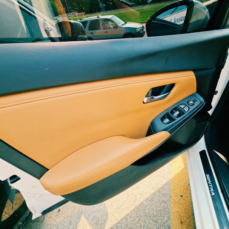 2021 Nissan Sentra Image 13