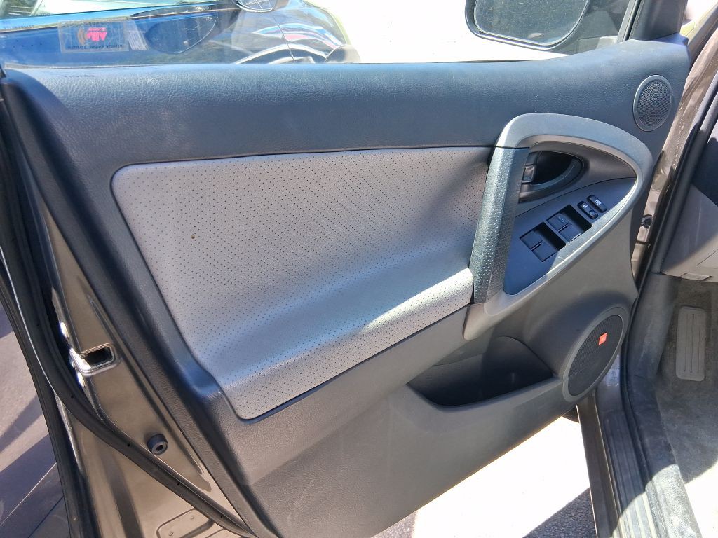 2009 Toyota Rav4 Image 5