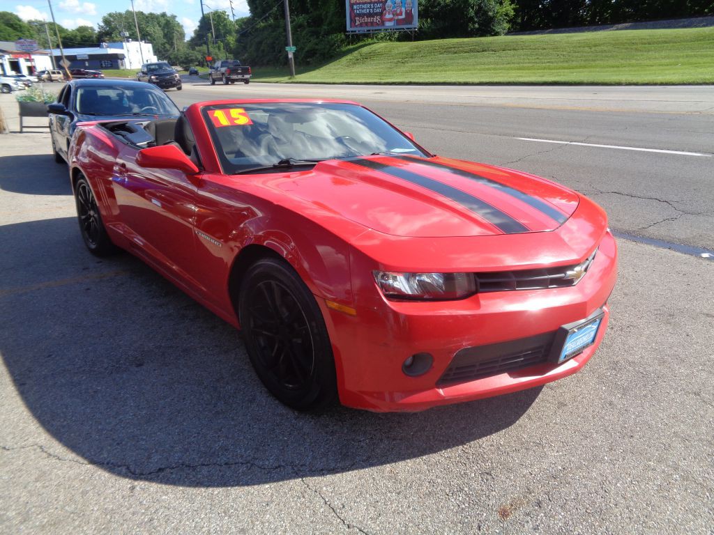 2015 Chevrolet Camaro Image 1