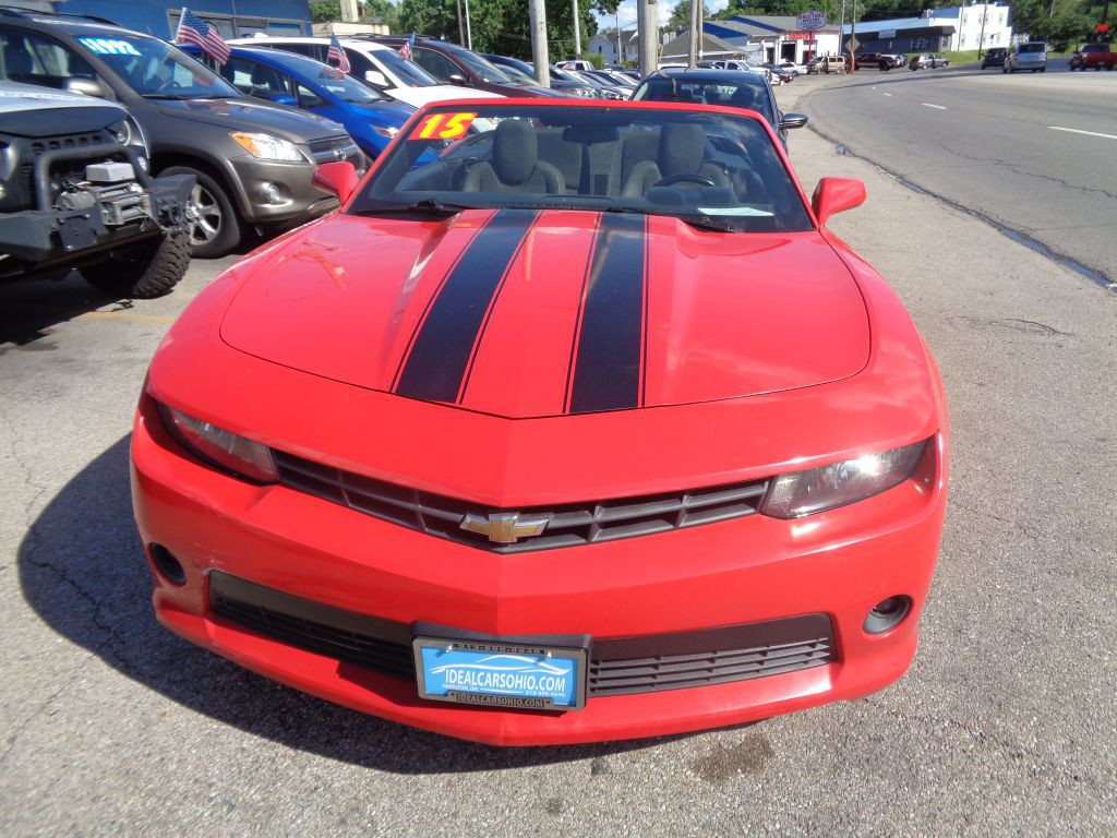 2015 Chevrolet Camaro Image 2