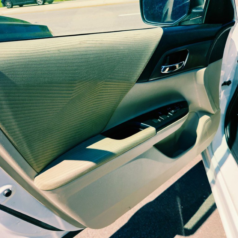 2015 Honda Accord Image 10