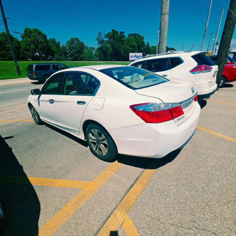 2015 Honda Accord Image 21