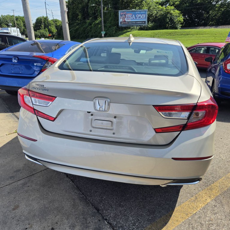 2019 Honda Accord Image 5