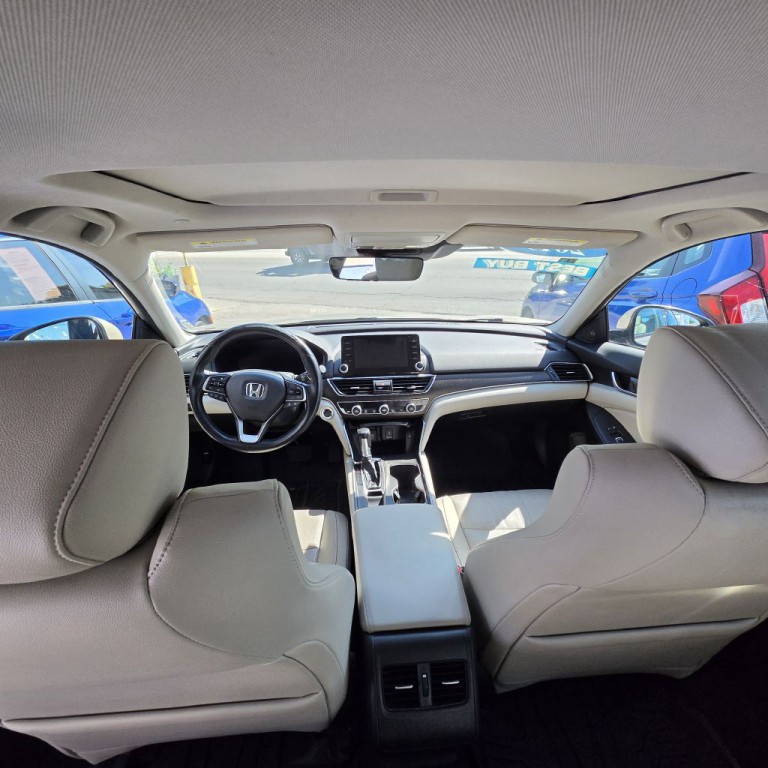 2019 Honda Accord Image 12