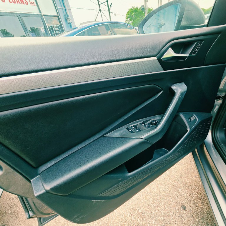 2019 Volkswagen Jetta Image 4