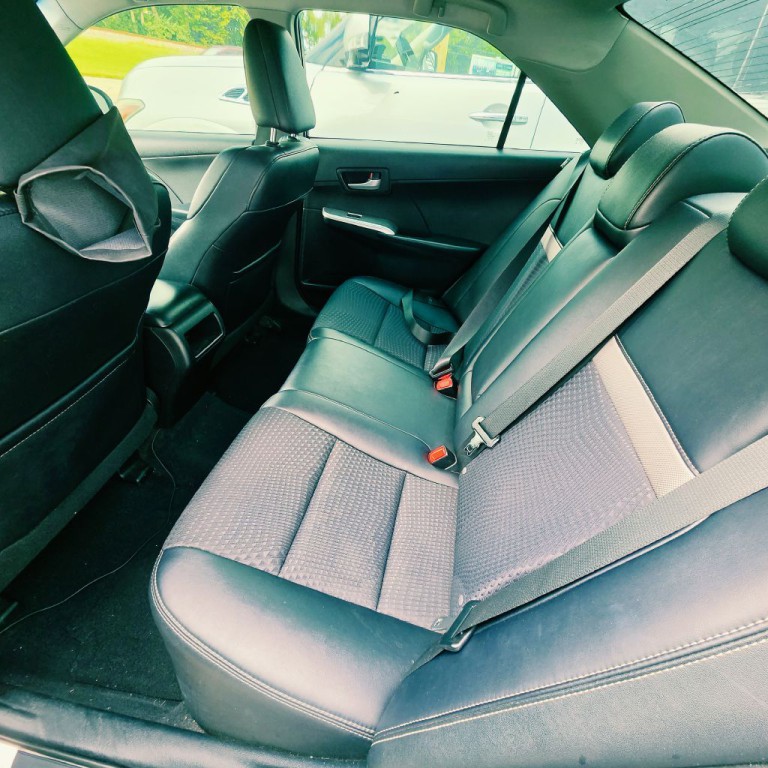 2014 Toyota Camry Image 7