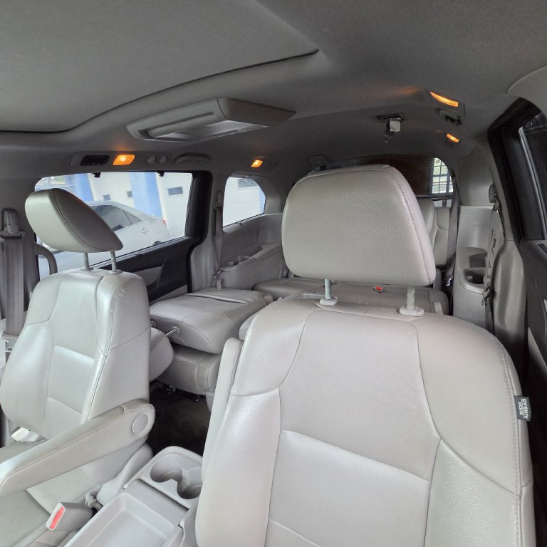2016 Honda Odyssey Image 7