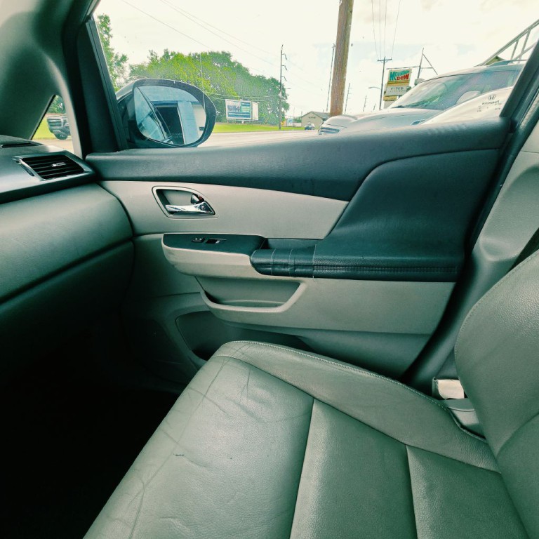 2016 Honda Odyssey Image 11