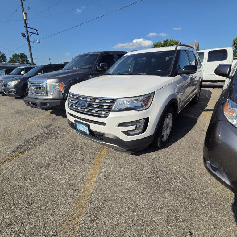 2017 Ford Explorer Image 4