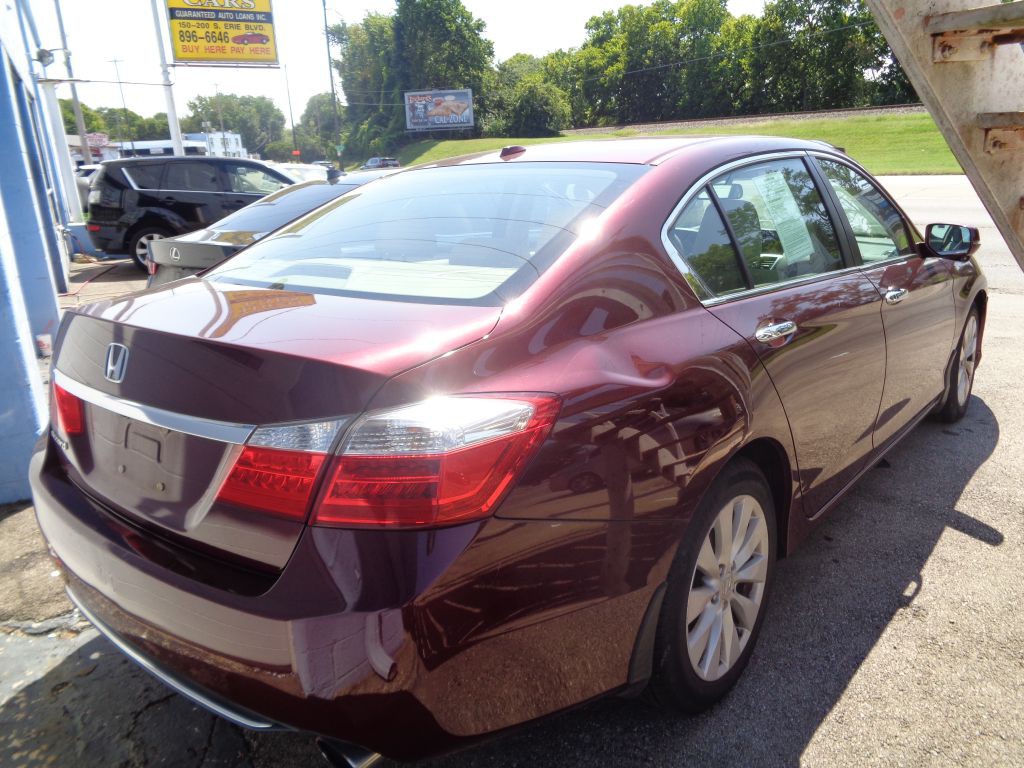 2015 Honda Accord Image 4