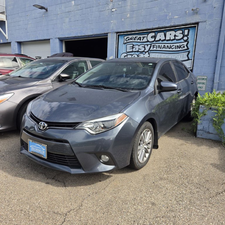 2015 Toyota Corolla Image 1