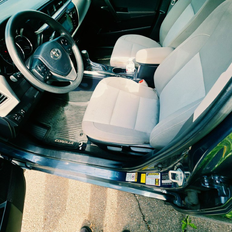 2015 Toyota Corolla Image 6