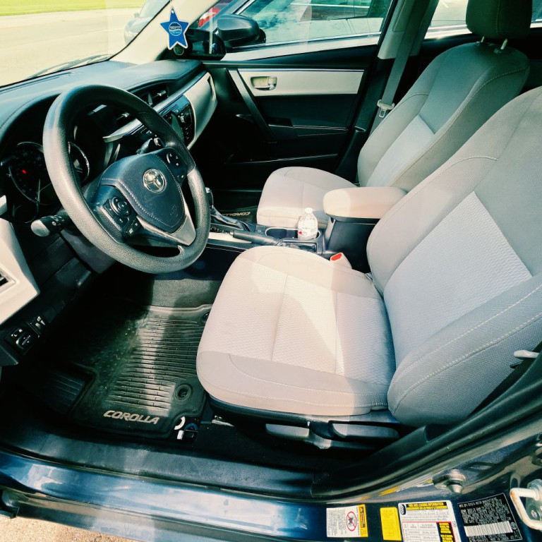 2015 Toyota Corolla Image 7