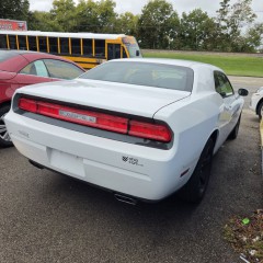 Image for 2014 Dodge Challenger SXT ID: 7697894