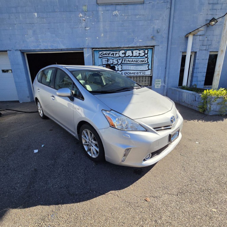 2014 Toyota Prius Image 3